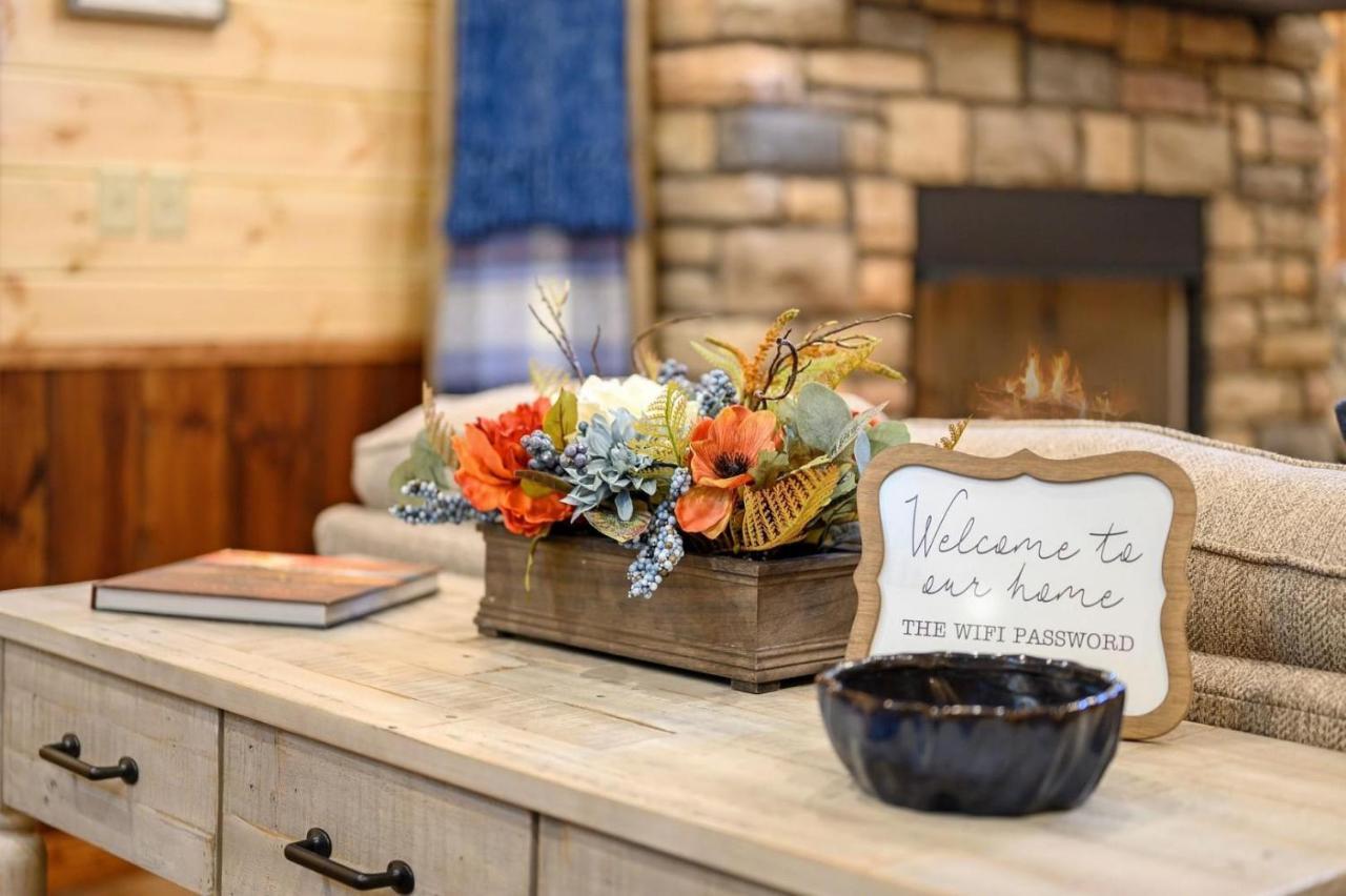 Large Luxury 2Br Cabin W Hot Tub Double Trouble Was Designed For Fun Comfort And Memories Minutes From Buzzling Hochatown And Beautiful Beaver Bend State Park Broken Bow Buitenkant foto