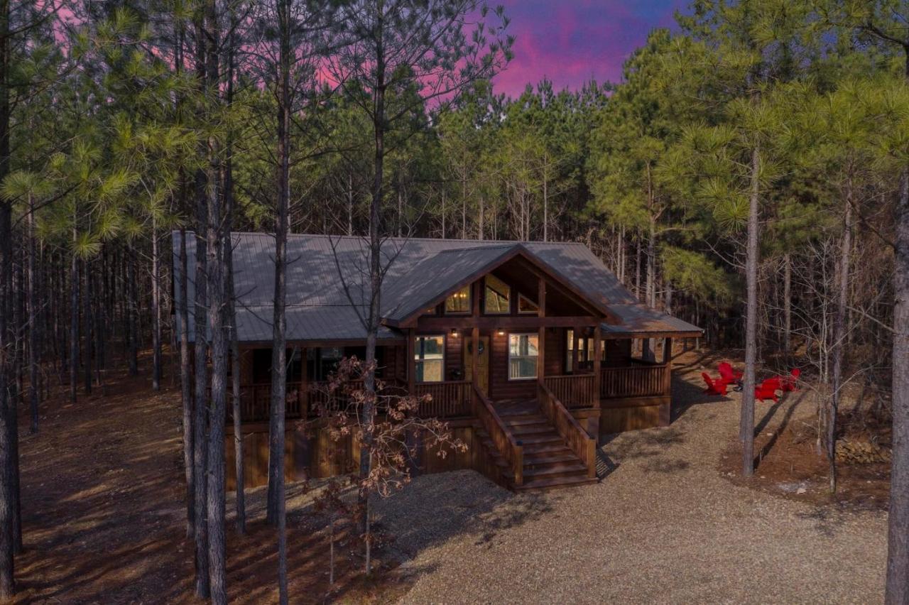Large Luxury 2Br Cabin W Hot Tub Double Trouble Was Designed For Fun Comfort And Memories Minutes From Buzzling Hochatown And Beautiful Beaver Bend State Park Broken Bow Buitenkant foto