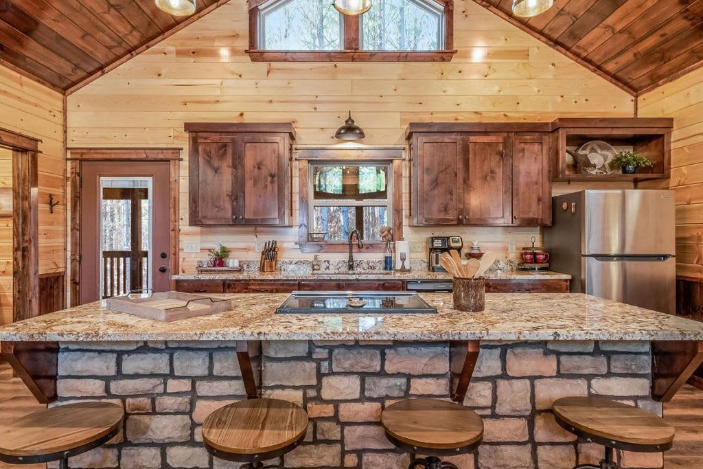 Large Luxury 2Br Cabin W Hot Tub Double Trouble Was Designed For Fun Comfort And Memories Minutes From Buzzling Hochatown And Beautiful Beaver Bend State Park Broken Bow Buitenkant foto