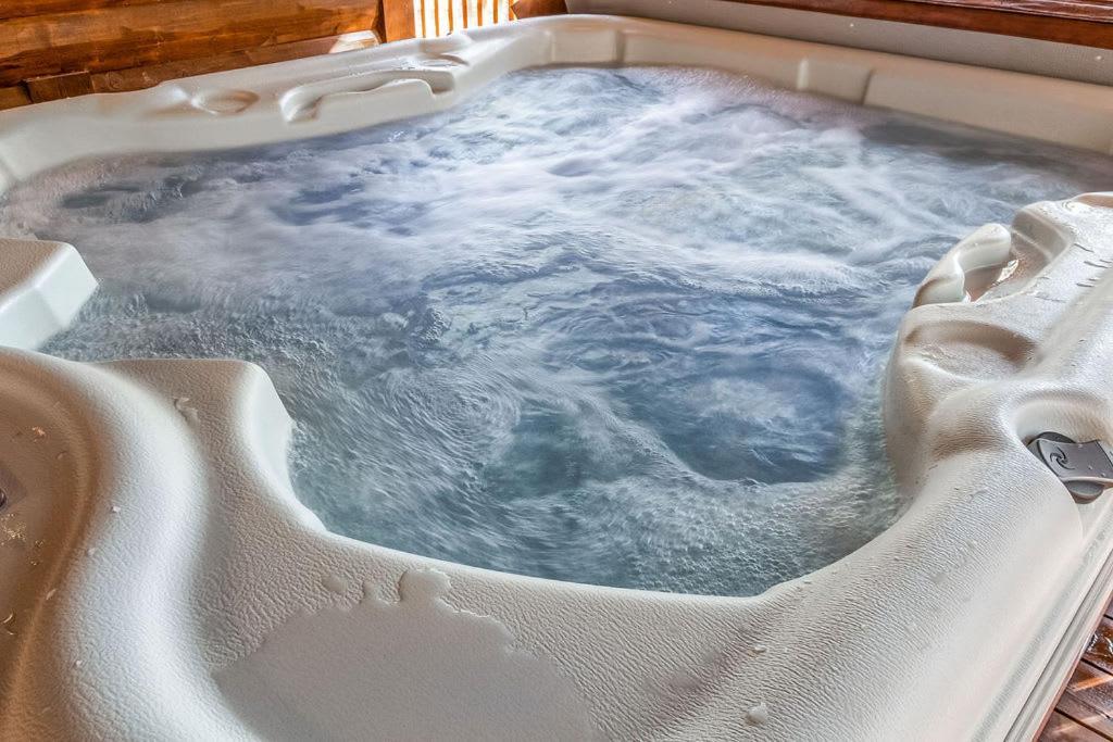 Large Luxury 2Br Cabin W Hot Tub Double Trouble Was Designed For Fun Comfort And Memories Minutes From Buzzling Hochatown And Beautiful Beaver Bend State Park Broken Bow Buitenkant foto